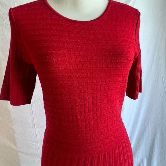 Hugo BOSS Knit blend Frida dress in Pomegranate, size Medium - Picture 3 of 9
